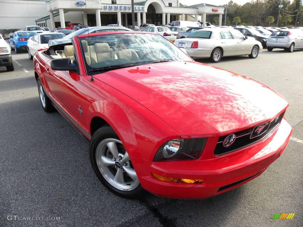 2007 Mustang V6 Premium Convertible - Torch Red / Medium Parchment photo #1