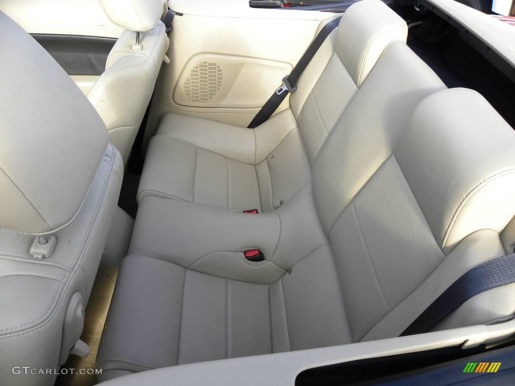 2007 Mustang V6 Premium Convertible - Torch Red / Medium Parchment photo #6