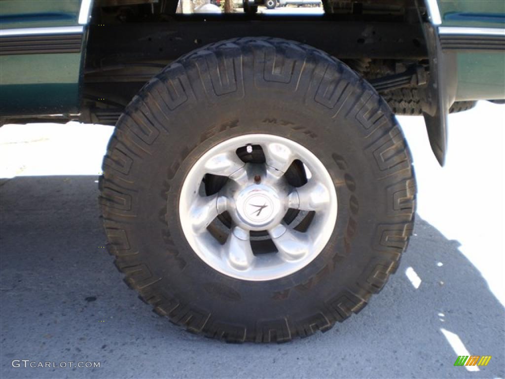 1995 Sierra 1500 SLE Extended Cab 4x4 - Forest Green Metallic / Dove Gray photo #10