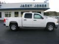 2010 Summit White GMC Sierra 1500 SLE Crew Cab 4x4  photo #21