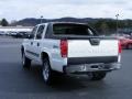 2005 Summit White Chevrolet Avalanche Z71 4x4  photo #36