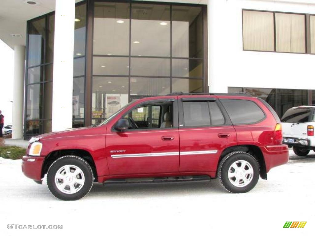 2006 Envoy SLT 4x4 - Cranberry Red Metallic / Light Tan/Ebony Black photo #1