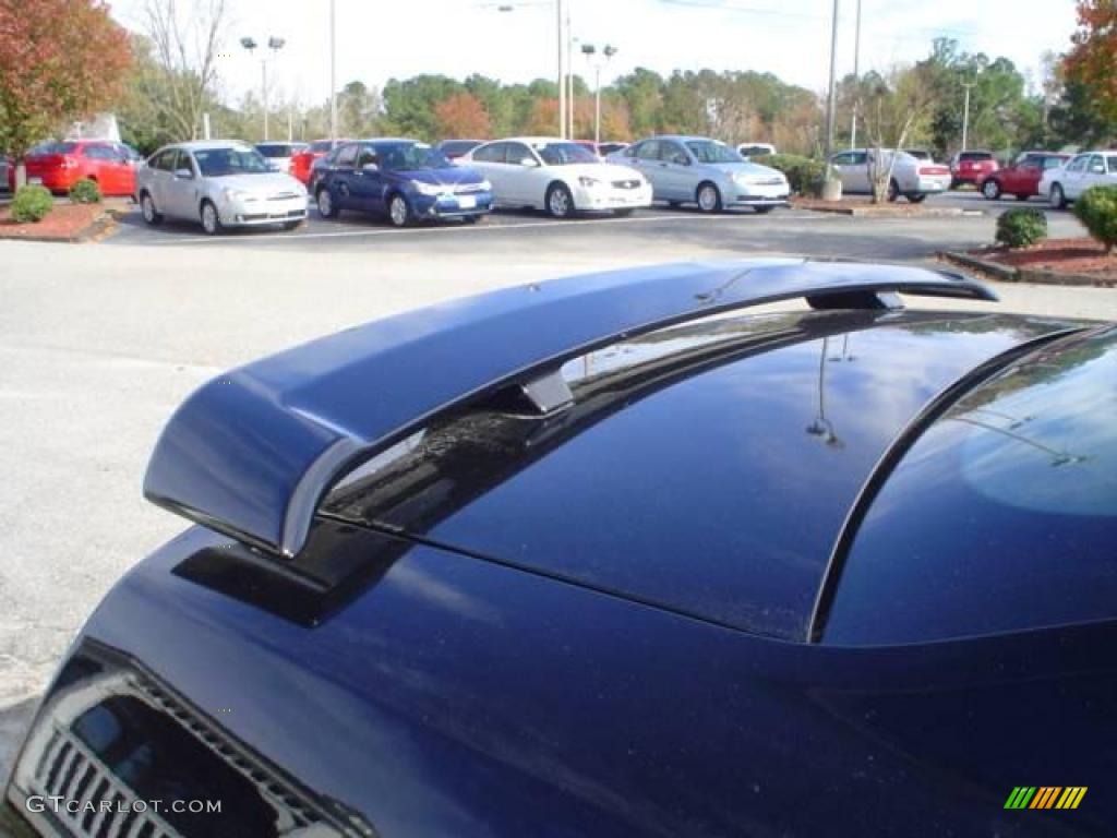 2006 Mustang GT Premium Coupe - Black / Dark Charcoal photo #16