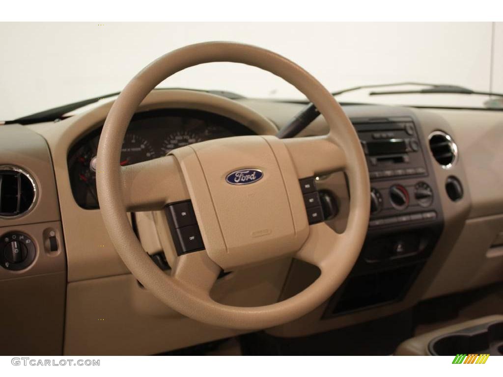 2006 F150 XLT SuperCab 4x4 - Bright Red / Tan photo #9