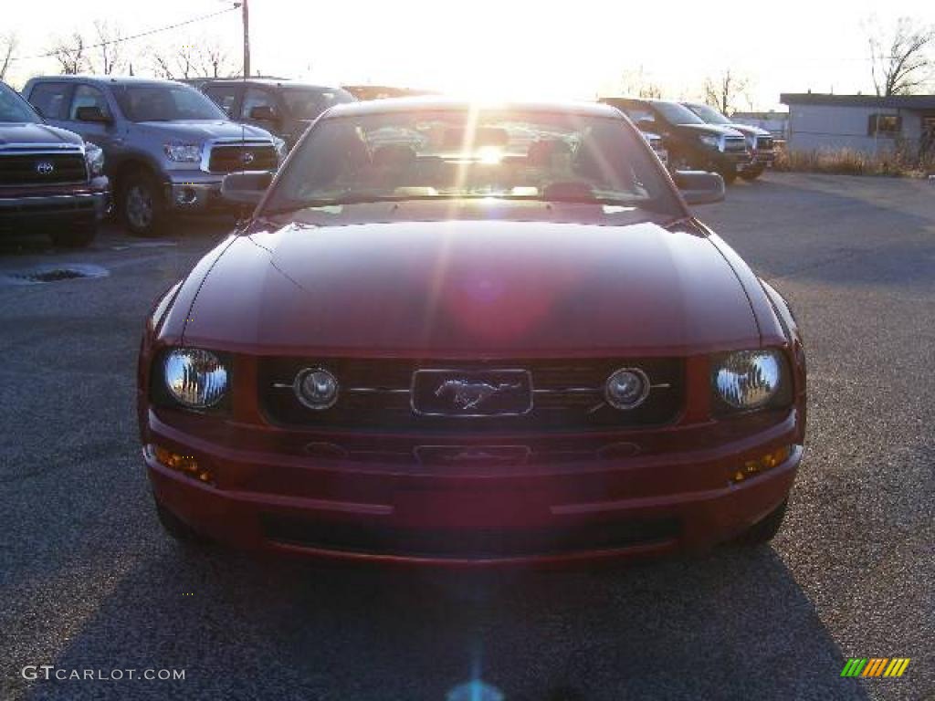 2008 Mustang V6 Premium Coupe - Dark Candy Apple Red / Dark Charcoal photo #8