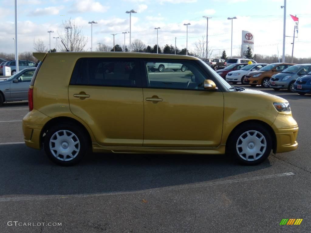 2008 xB Release Series 5.0 - Gold Rush Mica / Dark Gray photo #6