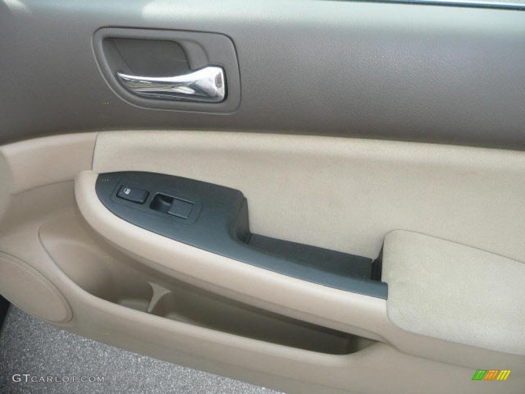 2007 Accord LX Sedan - Desert Mist Metallic / Ivory photo #21