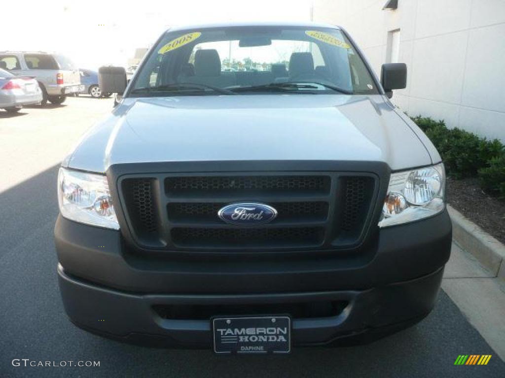 2008 F150 XL Regular Cab - Silver Metallic / Medium/Dark Flint photo #2