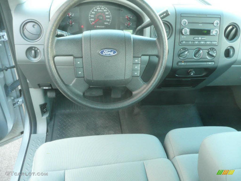 2008 F150 XL Regular Cab - Silver Metallic / Medium/Dark Flint photo #5