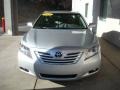 Titanium Metallic - Camry XLE V6 Photo No. 6