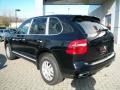 Black - Cayenne Tiptronic Photo No. 7