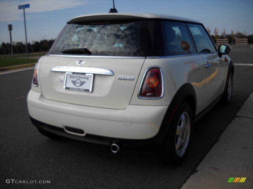 2007 Cooper Hardtop - Pepper White / Grey/Carbon Black photo #5