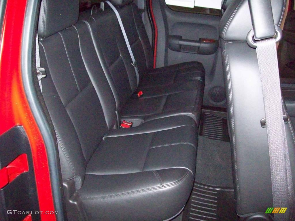 2007 Silverado 1500 LTZ Extended Cab 4x4 - Victory Red / Ebony Black photo #23