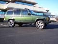 Emerald Green Pearl - Cherokee Classic 4x4 Photo No. 8