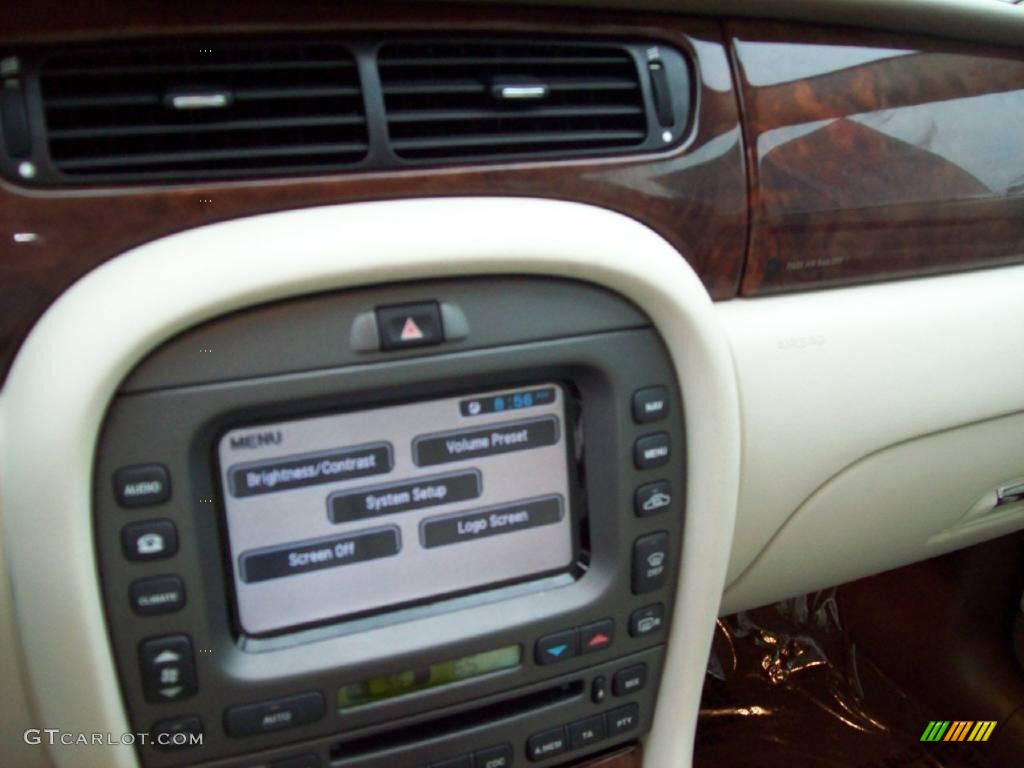 2008 X-Type 3.0 Sedan - Chili Red Metallic / Ivory photo #17