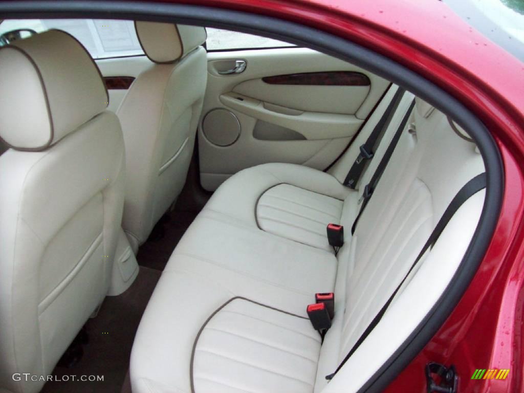 2008 X-Type 3.0 Sedan - Chili Red Metallic / Ivory photo #18