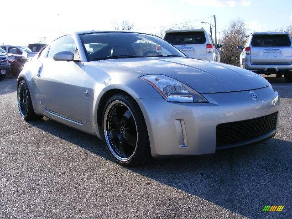 2003 350Z Coupe - Chrome Silver / Charcoal photo #1