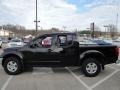 2008 Super Black Nissan Frontier SE Crew Cab 4x4  photo #6