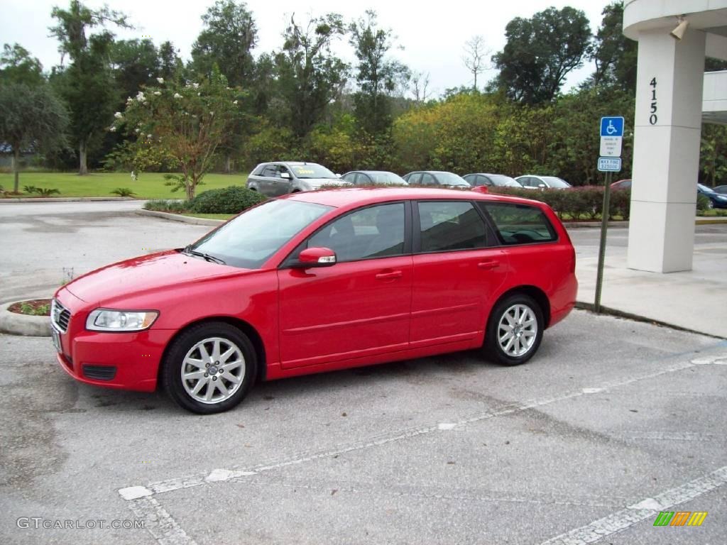 2009 V50 2.4i - Passion Red / Off Black photo #4