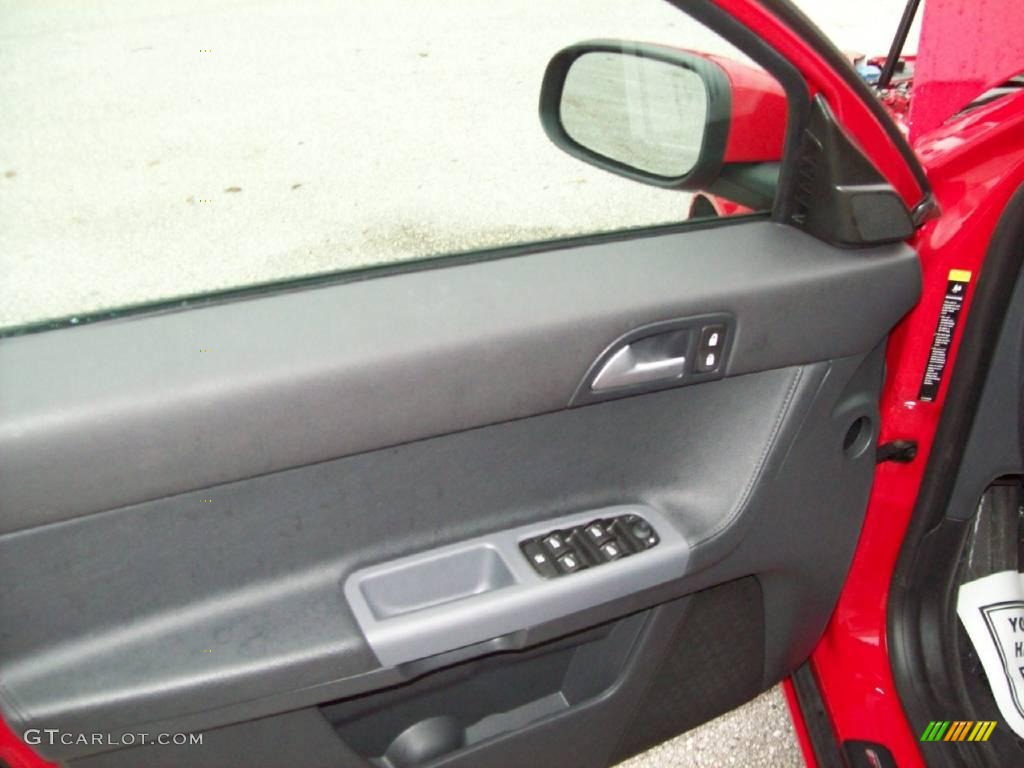 2009 V50 2.4i - Passion Red / Off Black photo #17