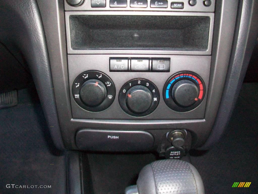 2004 Elantra GLS Sedan - Crimson Dark Red / Gray photo #15