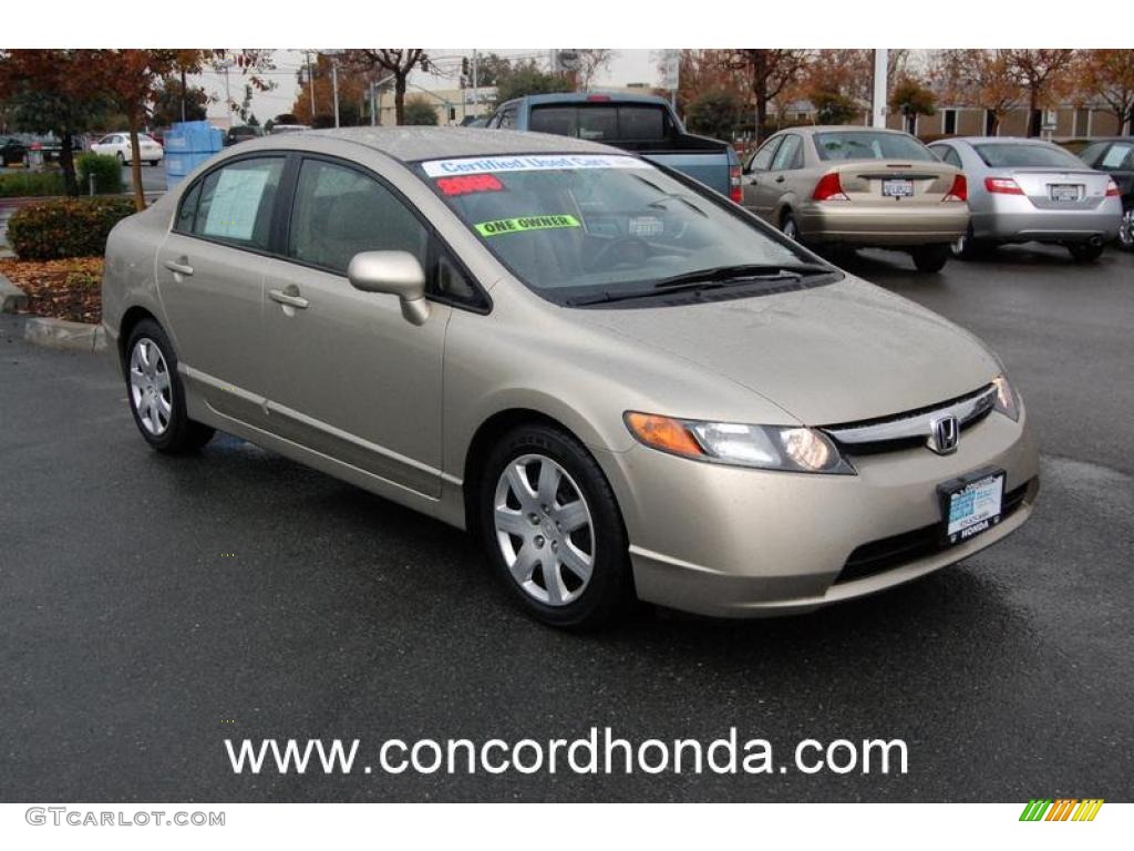 Borrego Beige Metallic Honda Civic