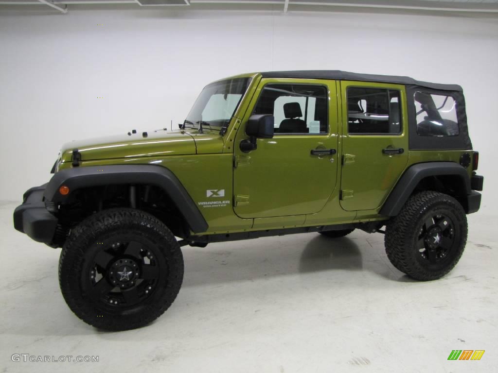 2008 Wrangler Unlimited X - Rescue Green Metallic / Dark Slate Gray/Med Slate Gray photo #17