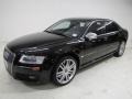 Brilliant Black - S8 5.2 quattro Photo No. 10