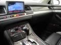 Brilliant Black - S8 5.2 quattro Photo No. 38