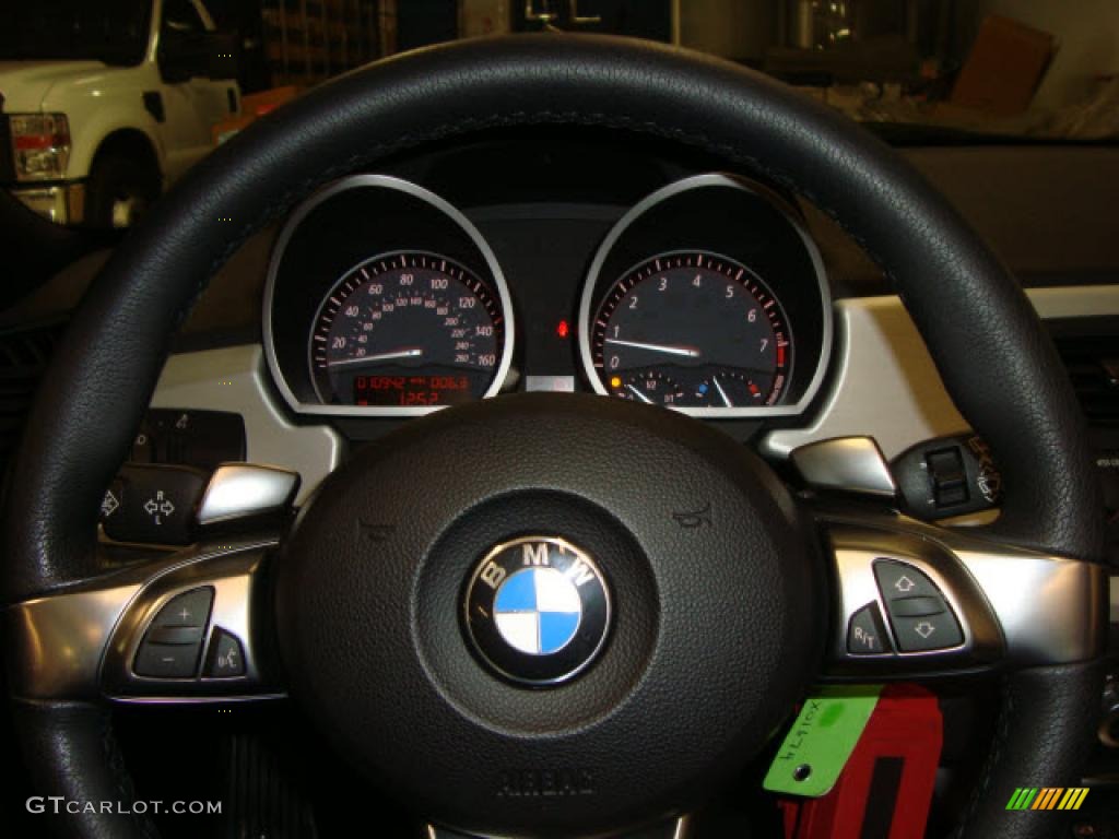 2006 Z4 3.0si Roadster - Titanium Silver Metallic / Black photo #22