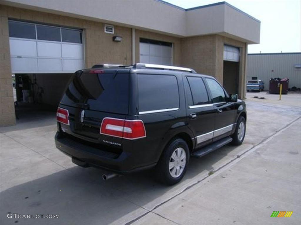 2008 Navigator Luxury 4x4 - Black / Stone photo #3