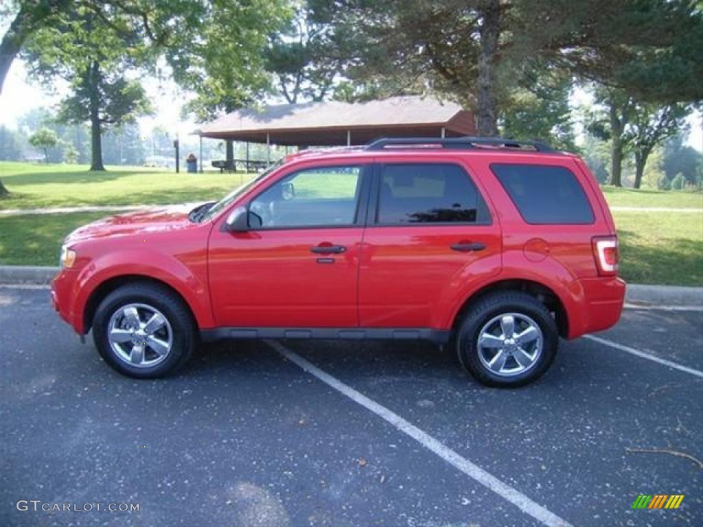 2009 Escape XLT 4WD - Torch Red / Charcoal photo #6