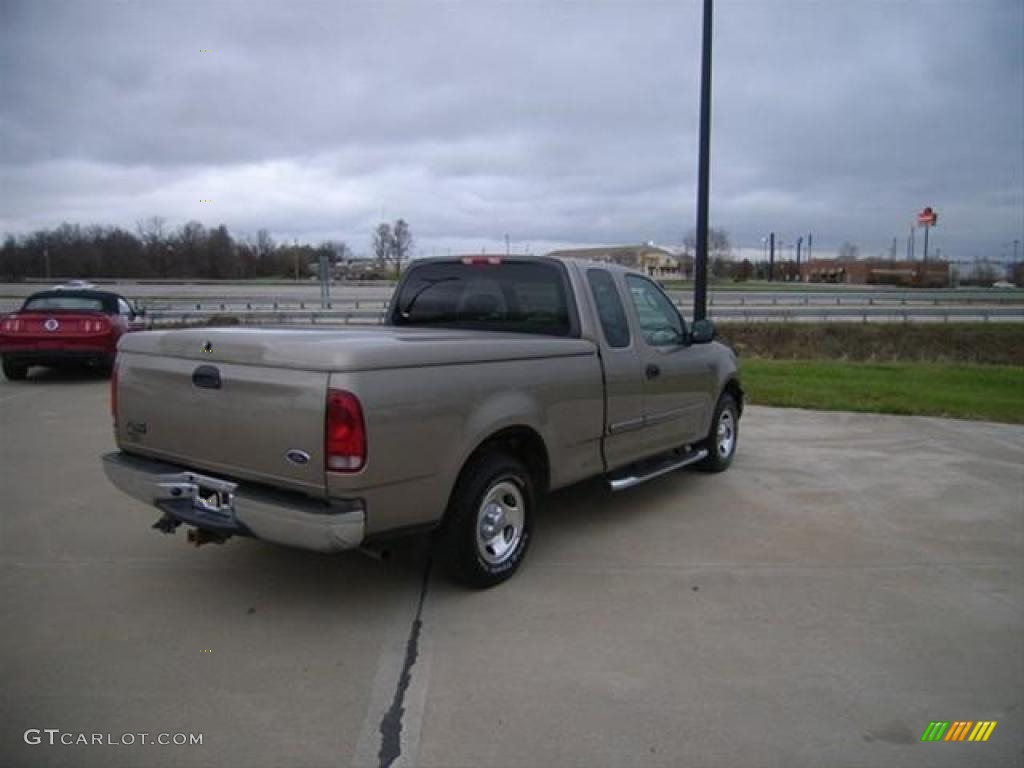 2004 F150 XLT Heritage SuperCab - Arizona Beige Metallic / Tan photo #3