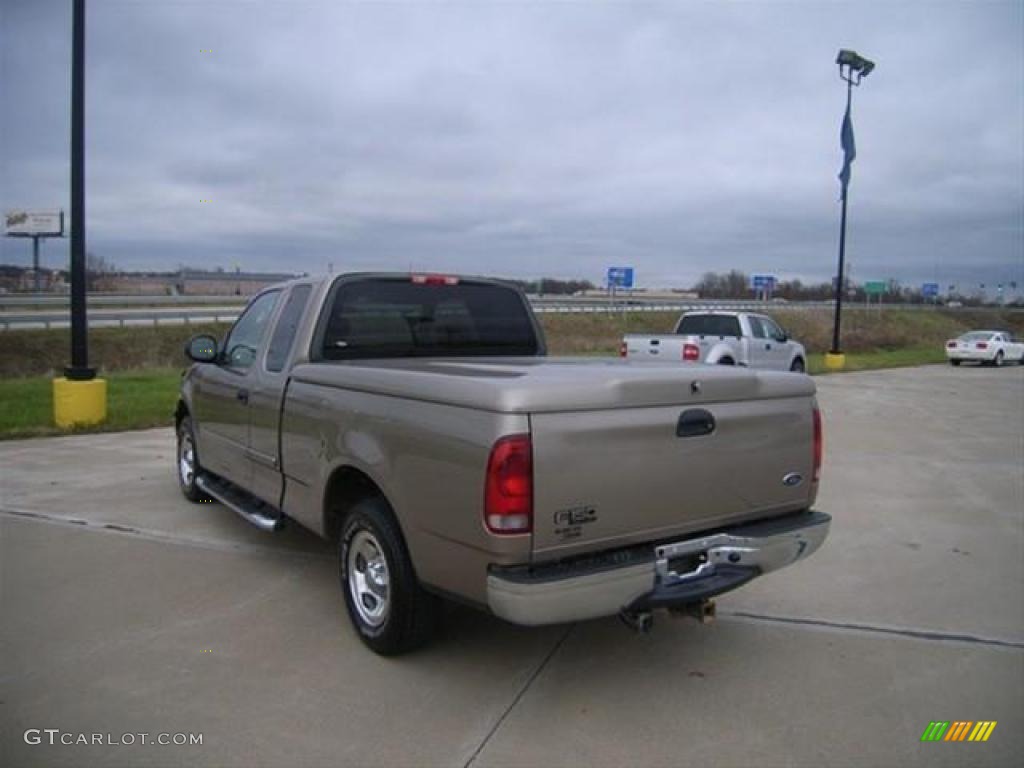 2004 F150 XLT Heritage SuperCab - Arizona Beige Metallic / Tan photo #5