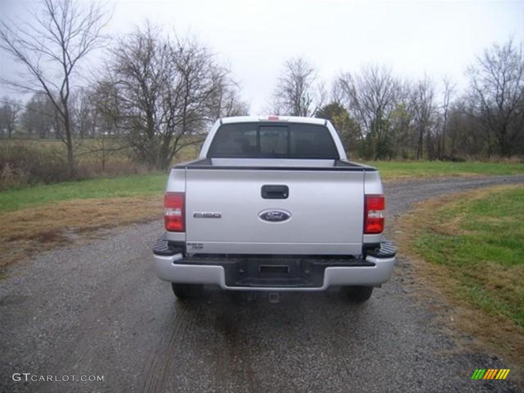 2006 F150 STX SuperCab 4x4 - Silver Metallic / Medium/Dark Flint photo #4