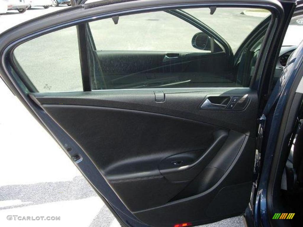2008 Passat Komfort Sedan - Blue Graphite / Black photo #9