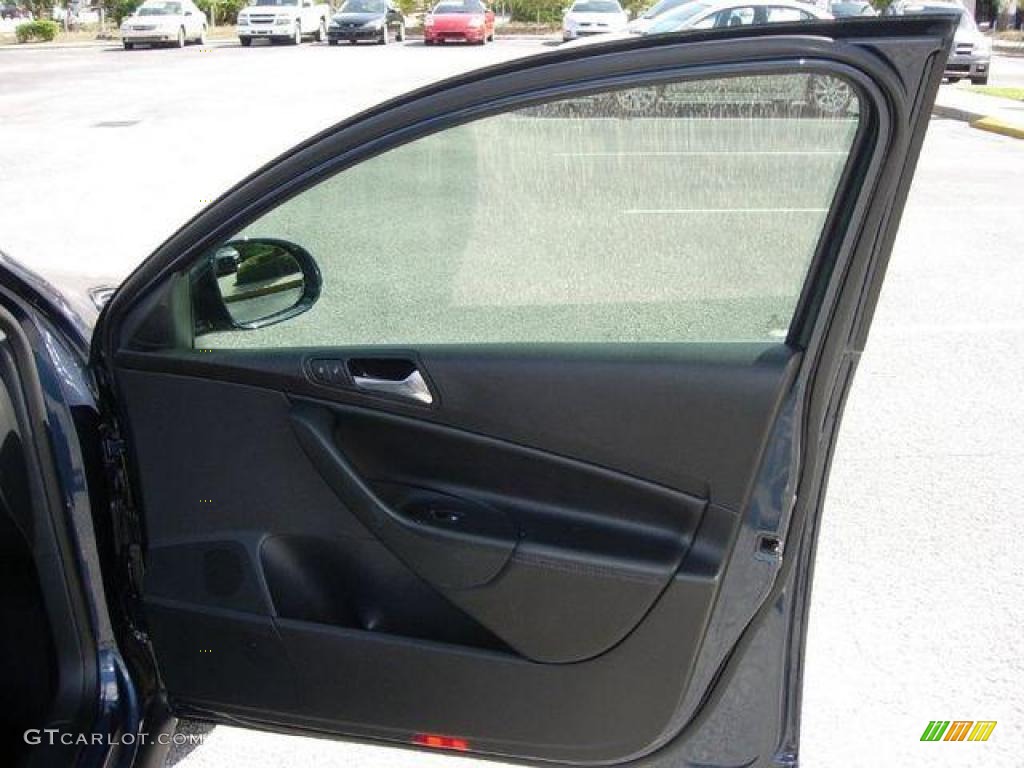 2008 Passat Komfort Sedan - Blue Graphite / Black photo #13