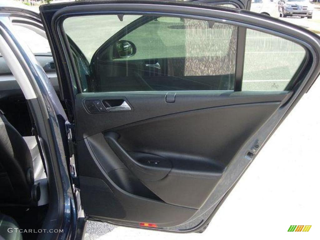 2008 Passat Komfort Sedan - Blue Graphite / Black photo #15