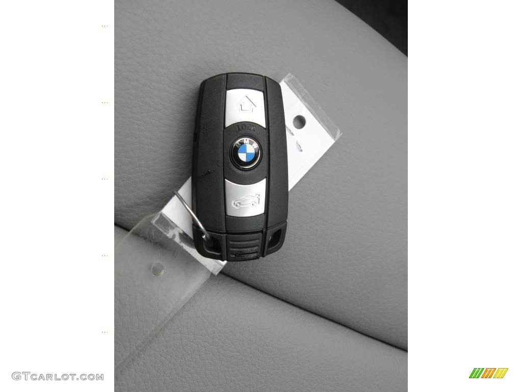 2009 3 Series 328i Sedan - Space Grey Metallic / Grey photo #20