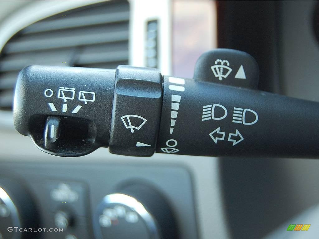 2009 Tahoe LT 4x4 - Summit White / Light Titanium photo #25