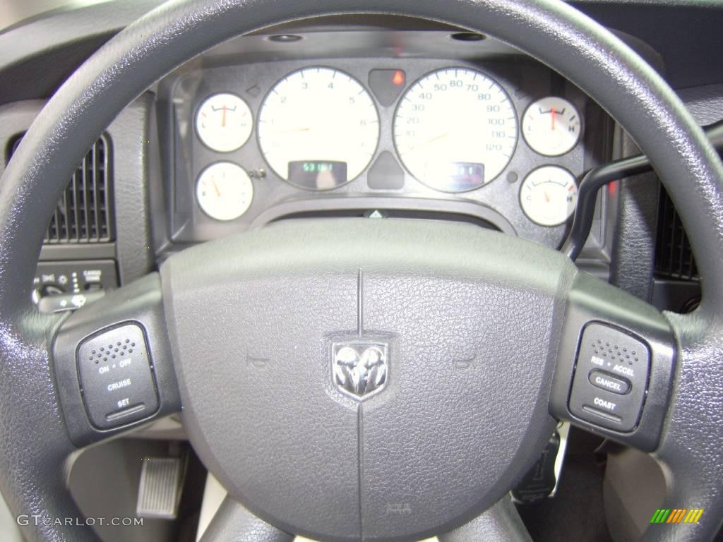 2004 Ram 1500 SLT Quad Cab - Bright Silver Metallic / Dark Slate Gray photo #13