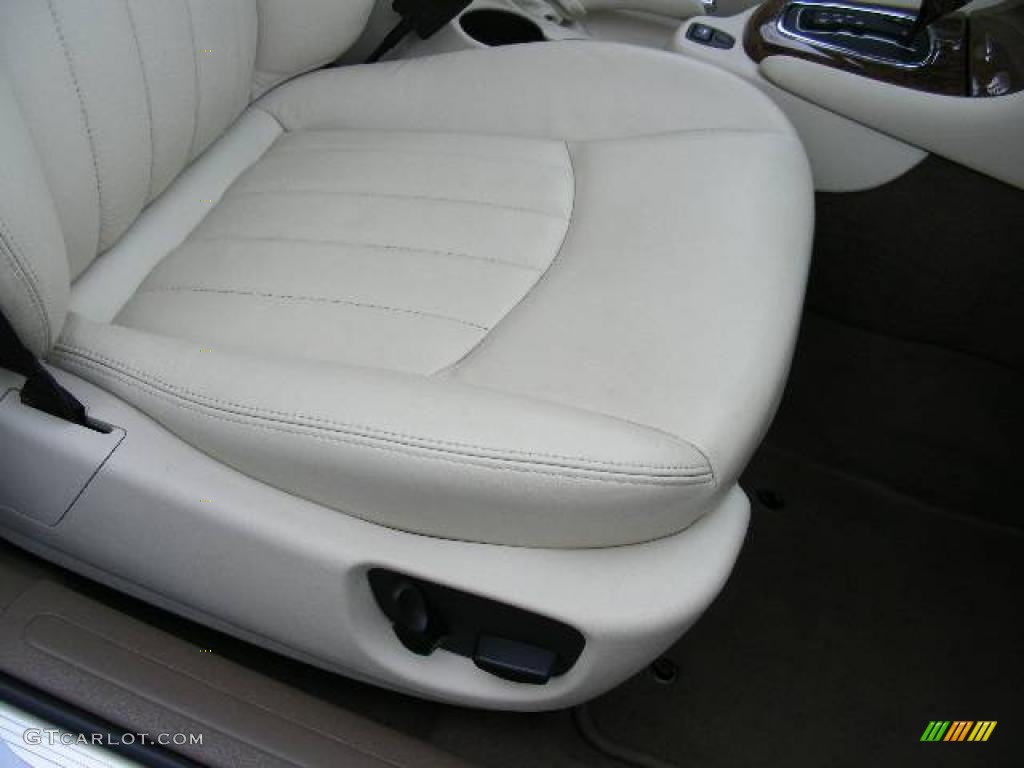 2008 X-Type 3.0 Sedan - Glacier Blue Metallic / Ivory photo #14