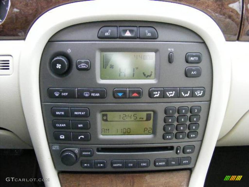 2008 X-Type 3.0 Sedan - Glacier Blue Metallic / Ivory photo #19