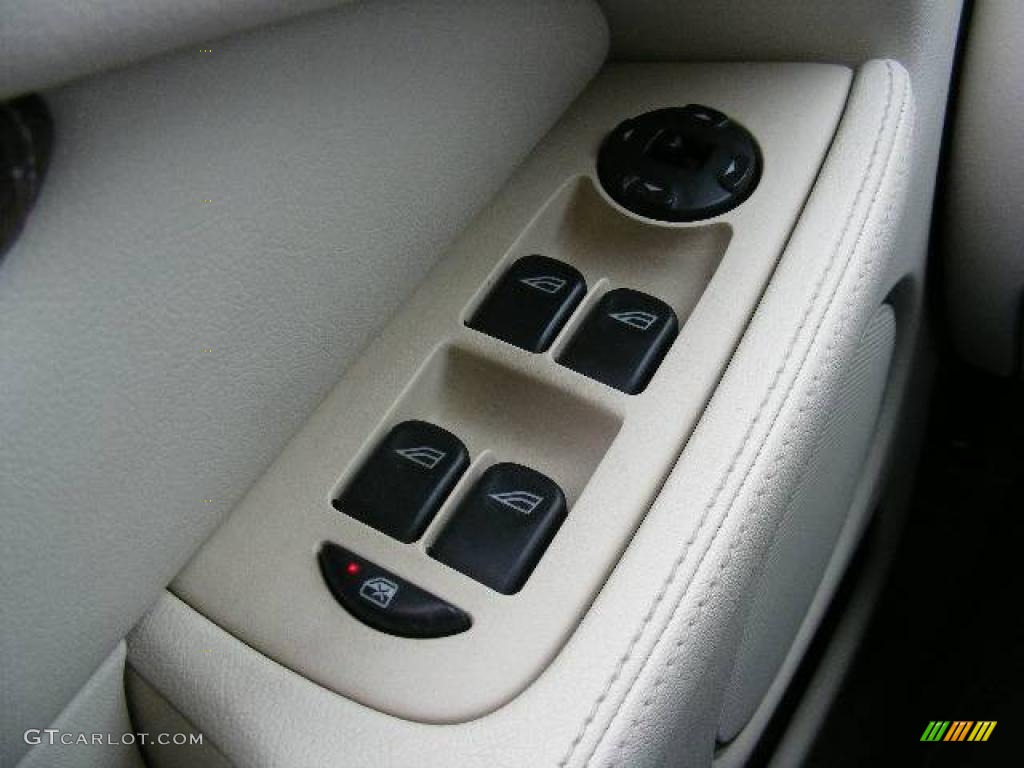 2008 X-Type 3.0 Sedan - Glacier Blue Metallic / Ivory photo #23