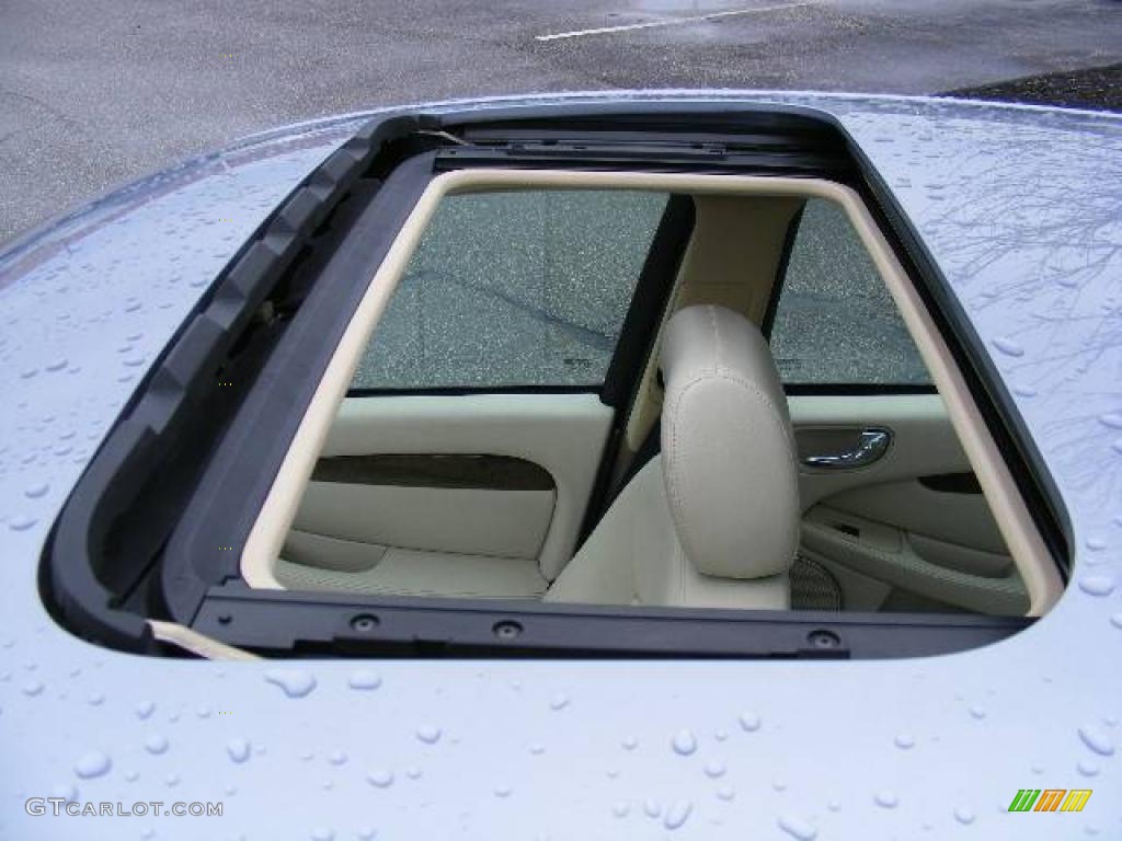 2008 X-Type 3.0 Sedan - Glacier Blue Metallic / Ivory photo #25