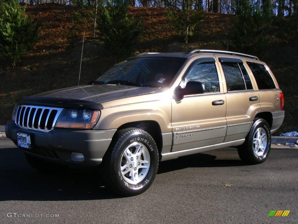 Woodland Brown Satin Glow Jeep Grand Cherokee