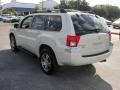 Dover White Pearl - Endeavor XLS Photo No. 4