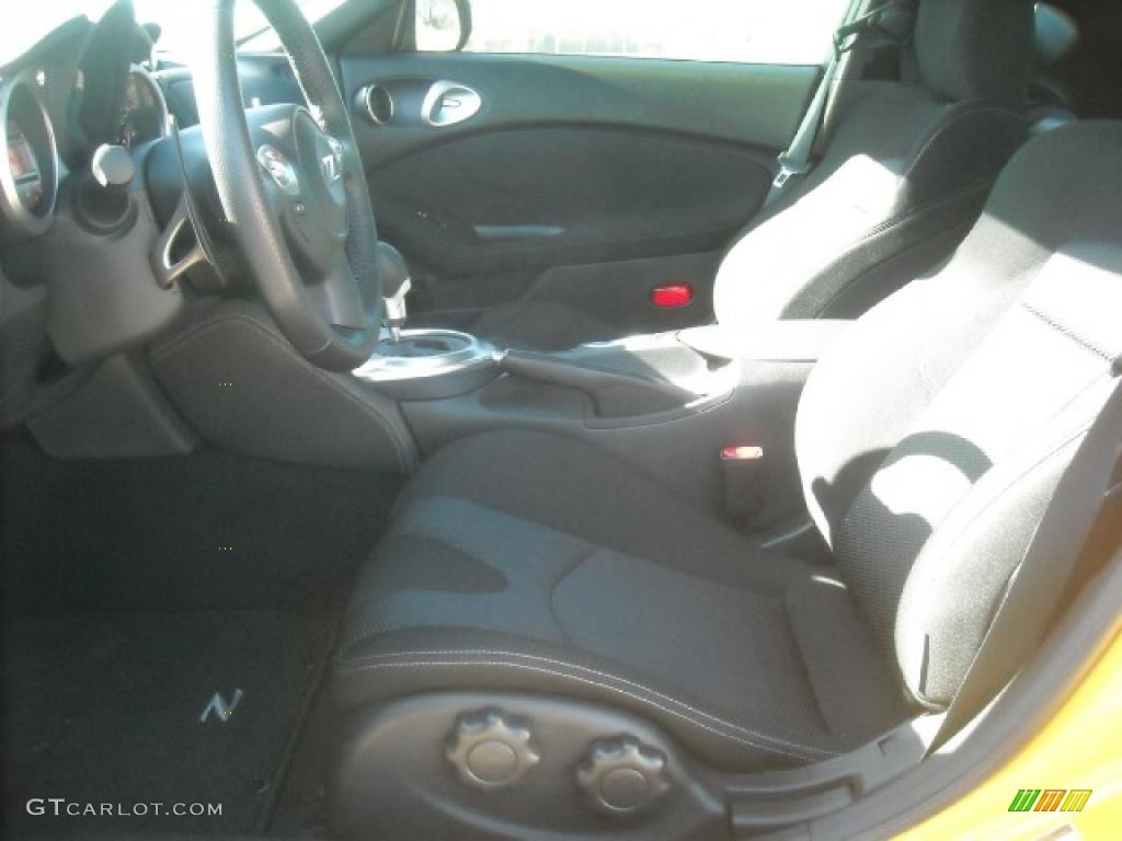 2009 370Z Coupe - Chicane Yellow / Black Cloth photo #8