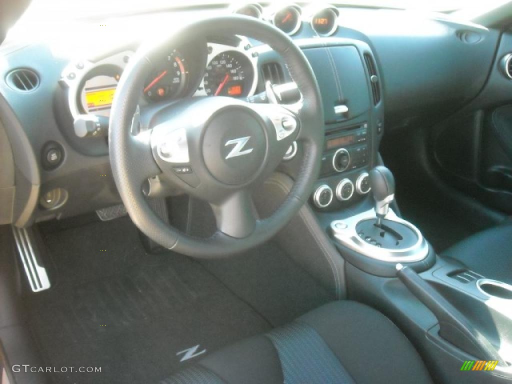 2009 370Z Coupe - Chicane Yellow / Black Cloth photo #9