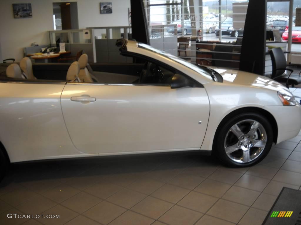 2009 G6 GT Convertible - White Diamond Tri Coat / Light Taupe photo #5